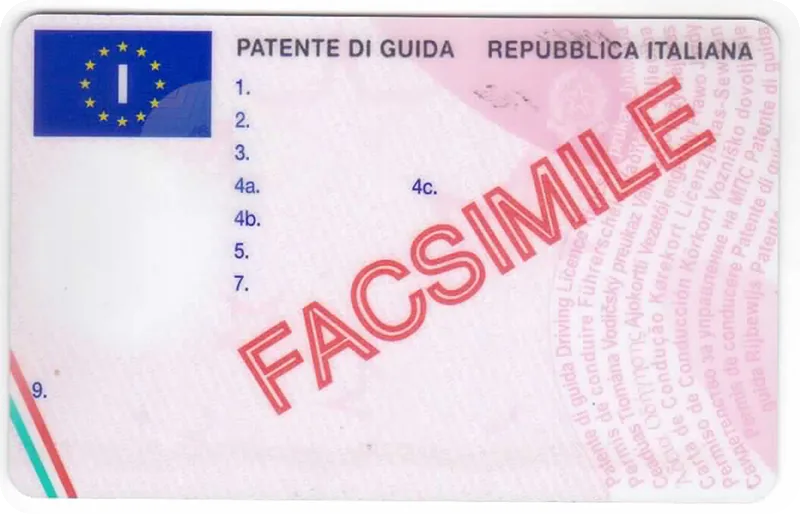 Carnet de Italia con los datos tapados